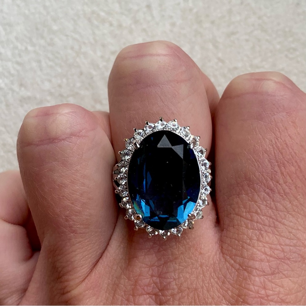 4.00 CT Genuine Sapphire Diamond Halo Crown Ring - Picture 8 of 14